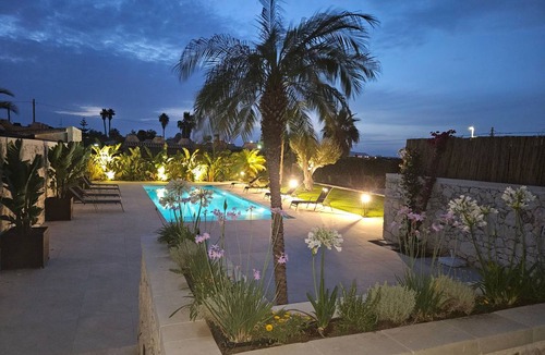 Fontane Bianche Villa | 122 m² Villa ∙ 3 bedrooms ∙ 7 guests