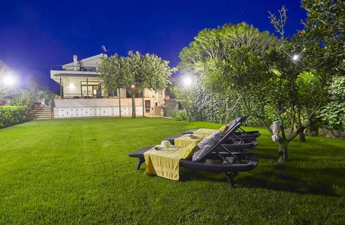 Ispica House | 130 m² House ∙ 4 bedrooms ∙ 9 guests