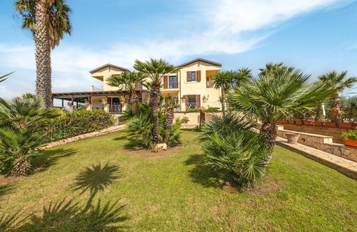 Donnalucata House | 130 m² House ∙ 2 bedrooms ∙ 7 guests