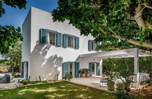 Campobello di Mazara Villa | 130 m² Villa ∙ 3 bedrooms ∙ 6 guests