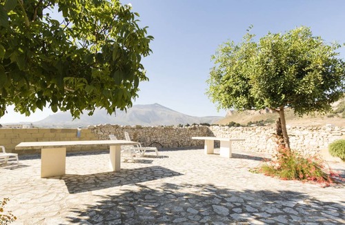 Scopello Villa | 140 m² Villa ∙ 5 bedrooms ∙ 10 guests