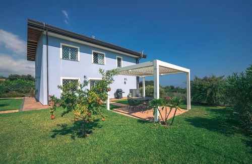 Santa Tecla Apartment | 140 m² Apartment ∙ 3 bedrooms ∙ 6 guests