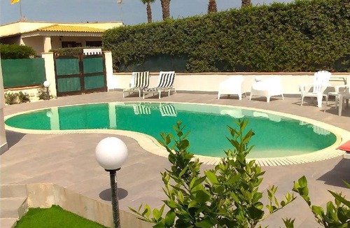 Tre Fontane House | 140 m² House ∙ 3 bedrooms ∙ 6 guests