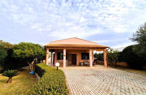 Arenella Villa | 140 m² Villa ∙ 3 bedrooms ∙ 6 guests