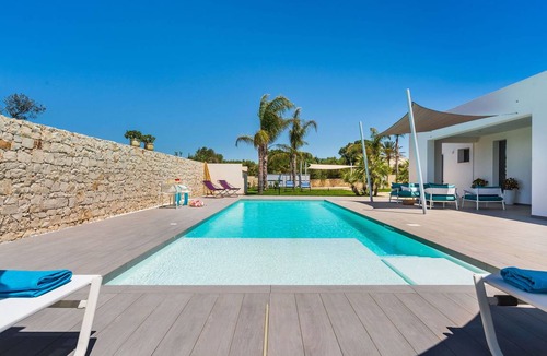 Reitani Villa | 140 m² Villa ∙ 3 bedrooms ∙ 7 guests