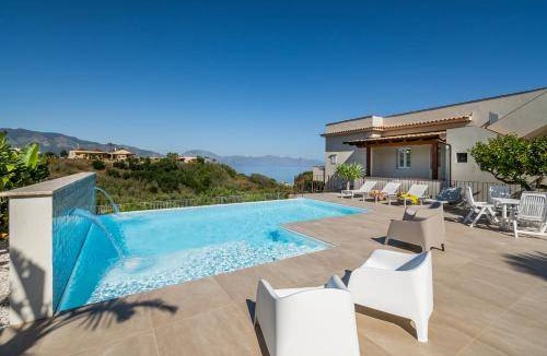 Alcamo Marina Villa | 140 m² Villa ∙ 3 bedrooms ∙ 6 guests