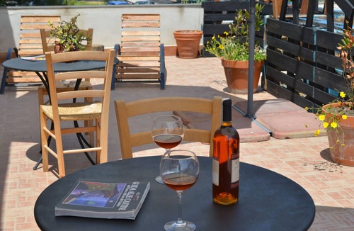 Nicolosi Apartment | 15 minutes from Etna Volcano, apartment with terrace