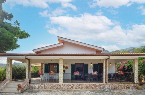 Scopello House | 150 m² House ∙ 5 bedrooms ∙ 9 guests