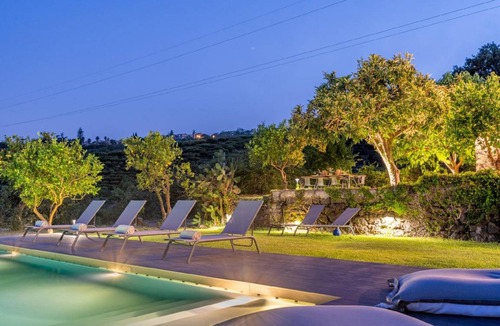 Coste House | 150 m² House ∙ 4 bedrooms ∙ 10 guests