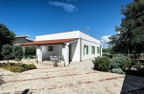 Mazara del Vallo Villa | 150 m² Villa ∙ 4 bedrooms ∙ 9 guests