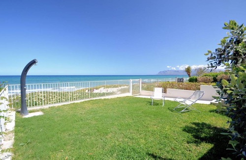 Alcamo Marina Villa | 150 m² Villa ∙ 4 bedrooms ∙ 7 guests