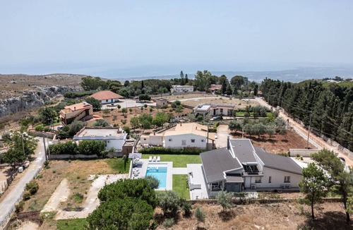 Chiusa Cavalli Villa | 155 m² Villa ∙ 2 bedrooms ∙ 4 guests