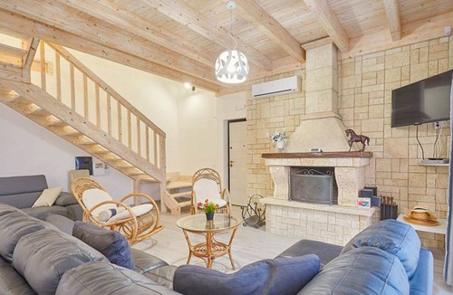 Favara Villa | 160 m² Villa ∙ 2 bedrooms ∙ 6 guests