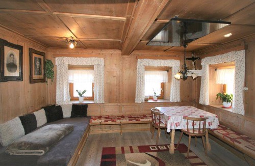 Hippach-Schwendberg House | 160 m² Farmhouse ∙ 4 bedrooms ∙ 8 guests