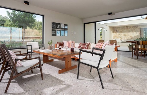 Avola Villa | 160 m² Villa ∙ 4 bedrooms ∙ 8 guests
