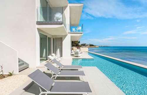 Noto Marina Villa | 160 m² Villa ∙ 4 bedrooms ∙ 8 guests