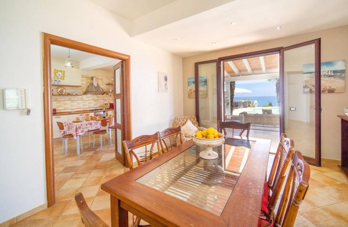 Torre Colonna-sperone House | 165 m² House ∙ 3 bedrooms ∙ 6 guests