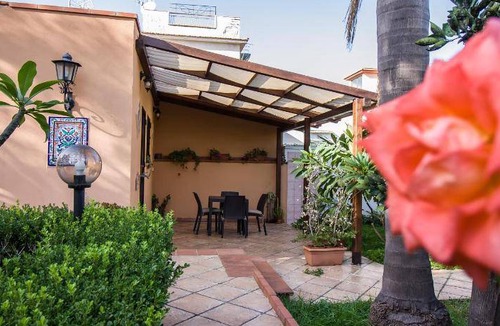 Mondello Bed & Breakfast | 170 m² Bed and breakfast ∙ 5 bedrooms ∙ 16 guests