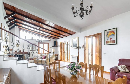 Barco House | 170 m² House ∙ 2 bedrooms ∙ 6 guests