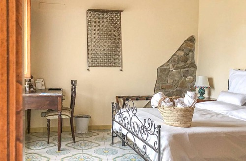 Ficarra House | 176 m² Maisonette ∙ 5 bedrooms ∙ 13 guests