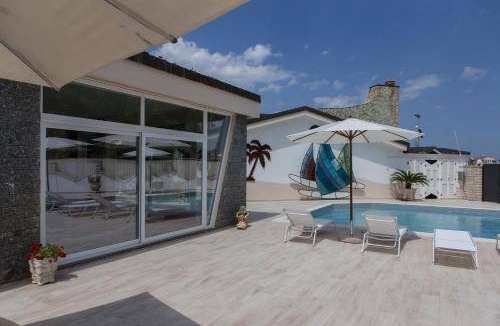 Floridia Apartment | 180 m² Apartment ∙ 3 bedrooms ∙ 6 guests