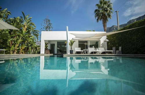 Terrasini Villa | 180 m² Villa ∙ 2 bedrooms ∙ 4 guests