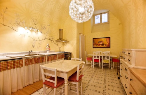 Modica House | 18th Century Palazzo, Stylish, Spectacular Views, Concierge Service