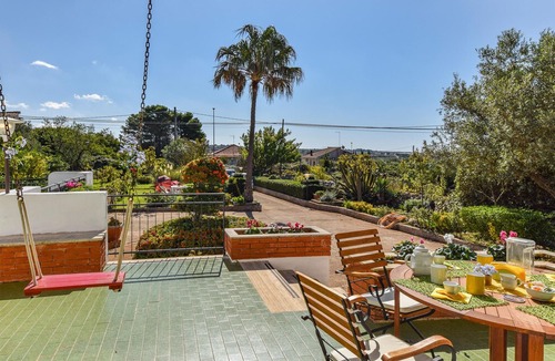 Puntarazzi House | 2 bedroom accommodation in Ragusa