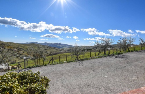 Troina House | 2 bedroom amazing home in Troina