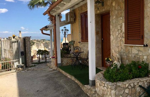 Realmonte Bed & Breakfast | 20 m² Bed and breakfast ∙ 3 guests