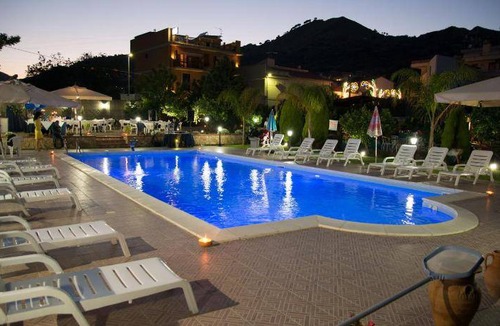 Furci Siculo Bed & Breakfast | 20 m² Bed and breakfast ∙ 3 guests