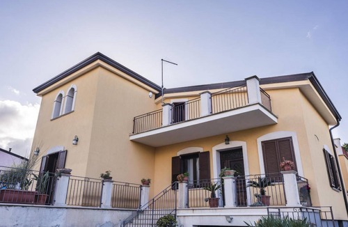 Tiche House | 200 m² House ∙ 3 bedrooms ∙ 7 guests