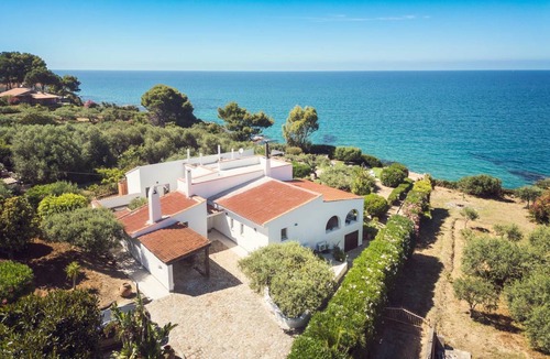 Mazzaforno House | 200 m² House ∙ 4 bedrooms ∙ 8 guests