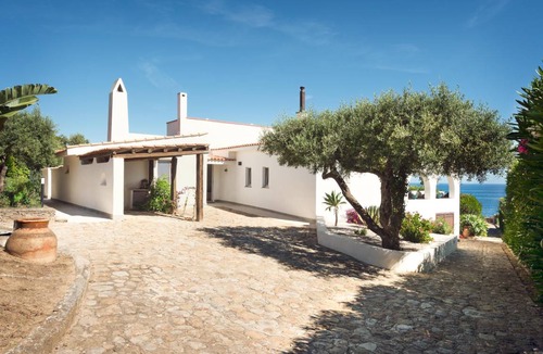 Mazzaforno House | 200 m² House ∙ 4 bedrooms ∙ 8 guests