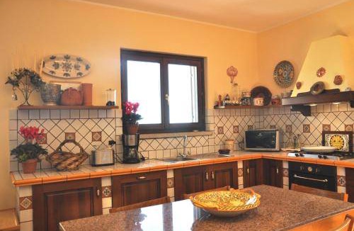 Santa Teresa di Riva Villa | 200 m² Villa ∙ 3 bedrooms ∙ 6 guests