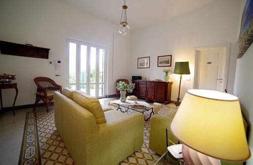 Mondello Villa | 200 m² Villa ∙ 4 bedrooms ∙ 12 guests