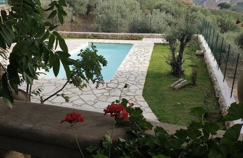 Salemi Villa | 200 m² Villa ∙ 4 bedrooms ∙ 8 guests