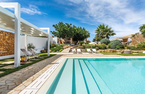 Marausa Villa | 200 m² Villa ∙ 5 bedrooms ∙ 10 guests