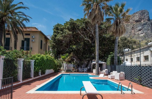 Palermo Resort | 21 m² Private room ∙ 1 bedroom ∙ 2 guests
