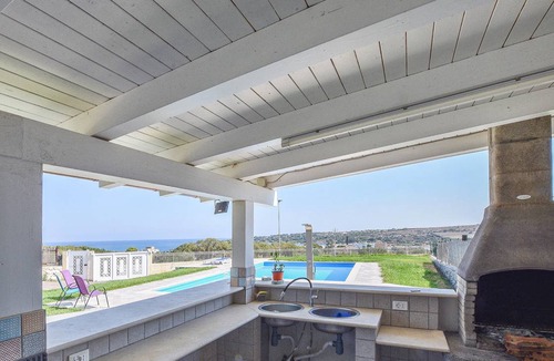 Brucoli House | 210 m² House ∙ 5 bedrooms ∙ 13 guests
