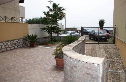 Santa Teresa di Riva House | 220 m² House ∙ 3 bedrooms ∙ 7 guests