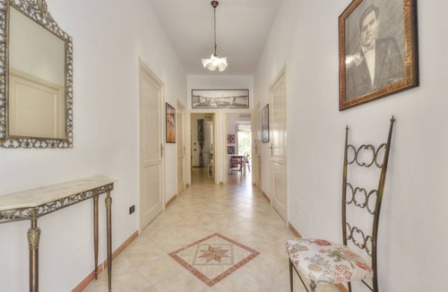 Floridia Villa | 235 m² Villa ∙ 1 bedroom ∙ 8 guests