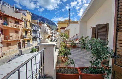 Cinisi Bed & Breakfast | 24 m² Bed and breakfast ∙ 6 guests