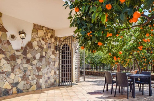 Gaggi House | 240 m² House ∙ 5 bedrooms ∙ 11 guests