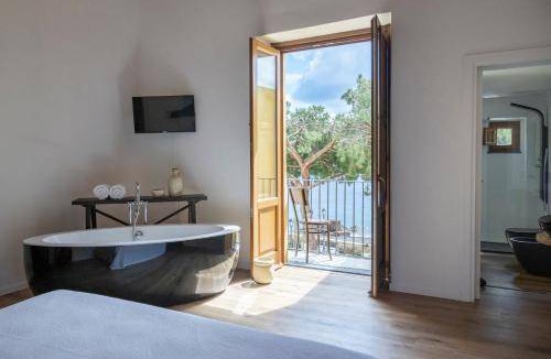 Santa Marina Salina Bed & Breakfast | 25 m² Bed and breakfast ∙ 2 guests