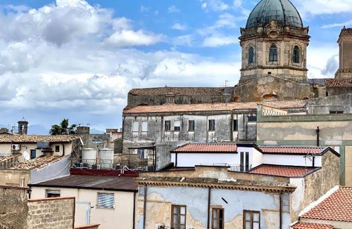Alcamo Historic Center Bed & Breakfast | 25 m² Bed and breakfast ∙ 4 guests