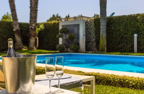 Fondachello House | 250 m² House ∙ 3 bedrooms ∙ 8 guests