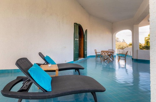 San Lorenzo Villa | 250 m² Villa ∙ 2 bedrooms ∙ 4 guests