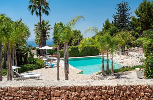 Plemmirio Villa | 250 m² Villa ∙ 5 bedrooms ∙ 10 guests