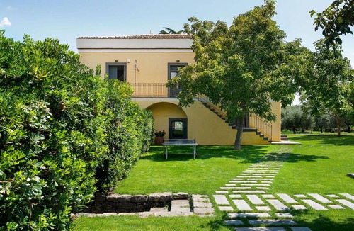 Rovittello Villa | 250 m² Villa ∙ 5 bedrooms ∙ 10 guests
